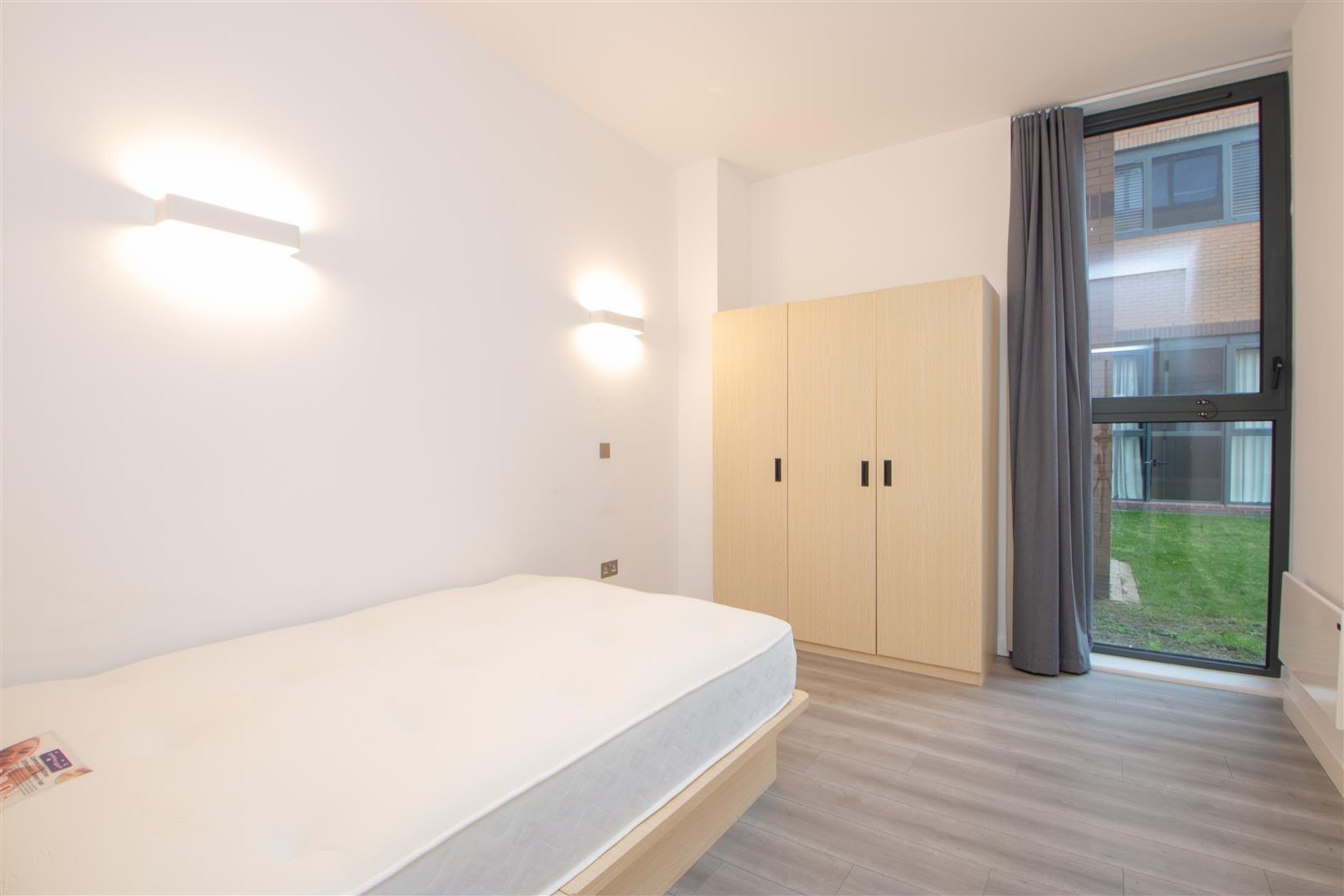 2 Foxhunter Drive, Linford Wood, Milton Keynes